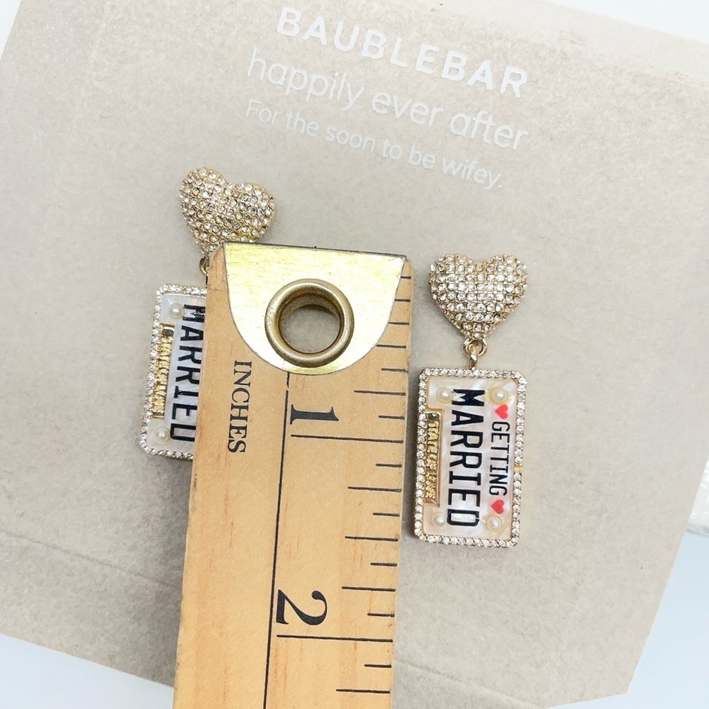 Baublebar Just Married Pave Imitation Pearl Heart & License Plate Drop earrings - Picture 4 of 6